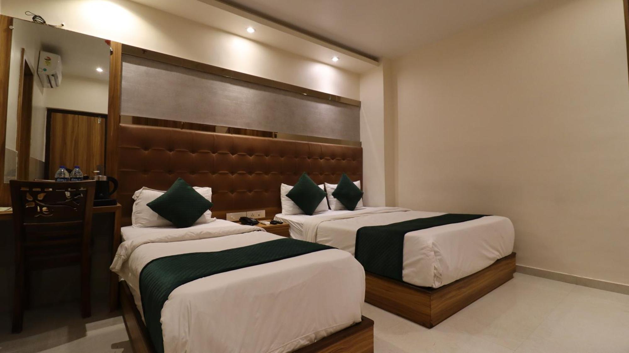 Hotel Bkc Garden - Near Us Embassy Bkc Mumbai Eksteriør bilde