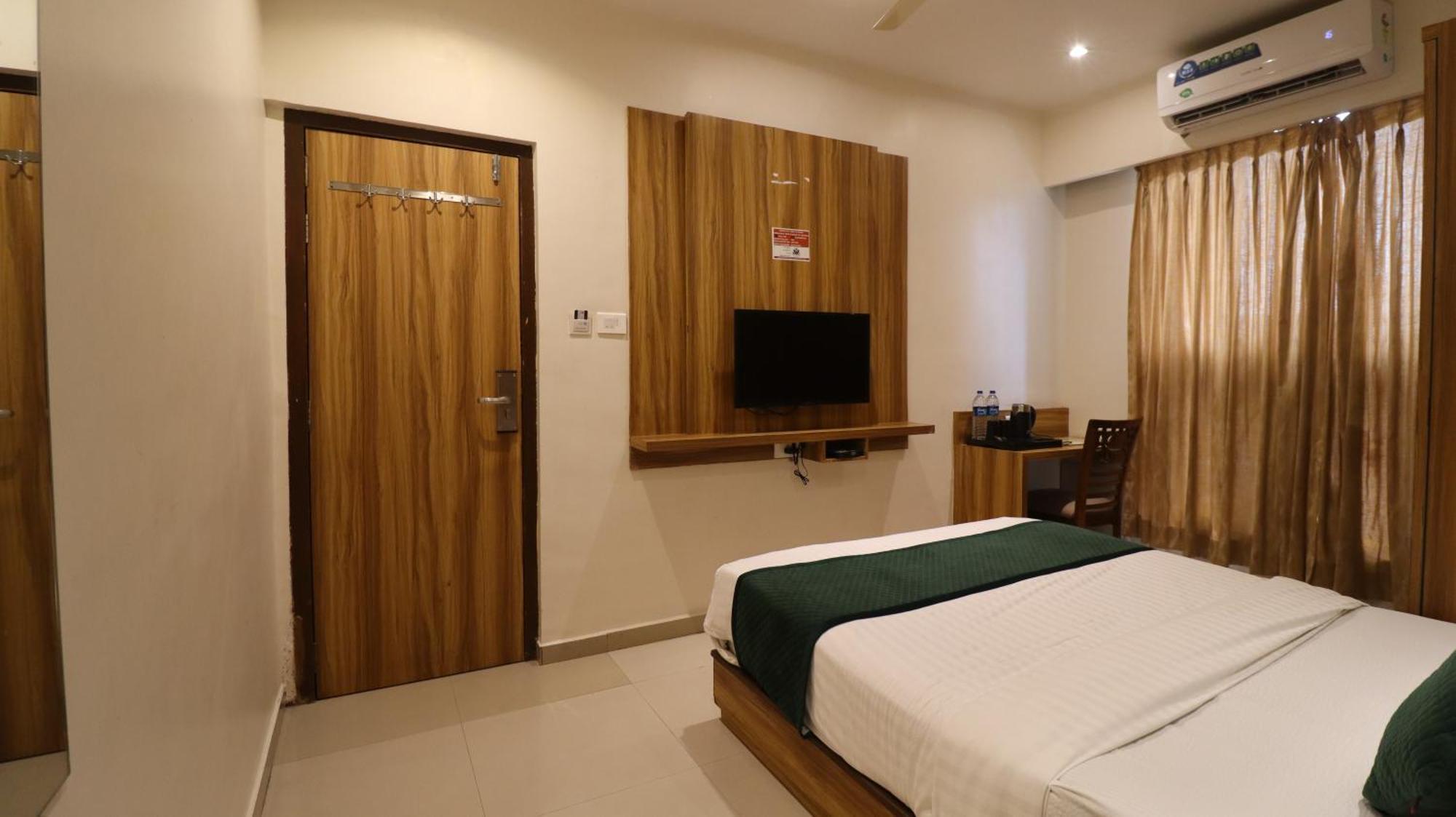 Hotel Bkc Garden - Near Us Embassy Bkc Mumbai Eksteriør bilde
