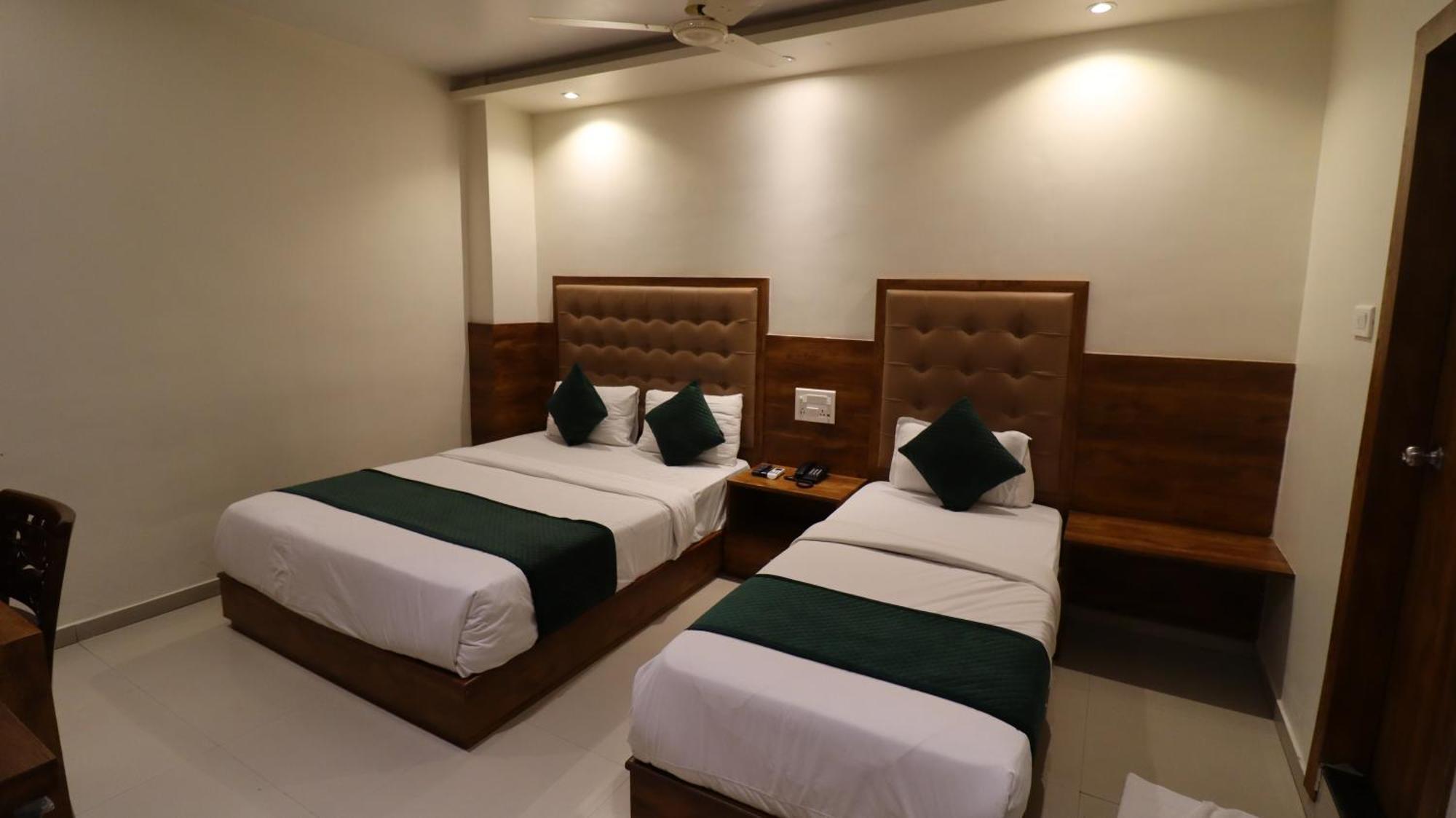 Hotel Bkc Garden - Near Us Embassy Bkc Mumbai Eksteriør bilde