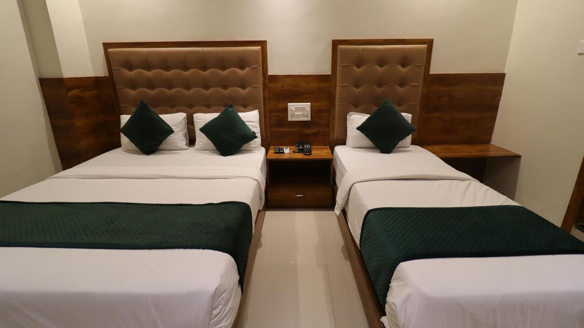 Hotel Bkc Garden - Near Us Embassy Bkc Mumbai Eksteriør bilde